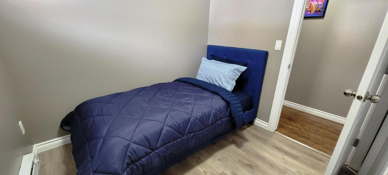 Blue Wave 2 Bedroom Suite Saskatoon Extérieur photo